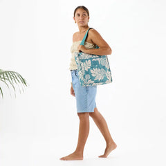 Keep It Light Daily Tote | Holomua Harding